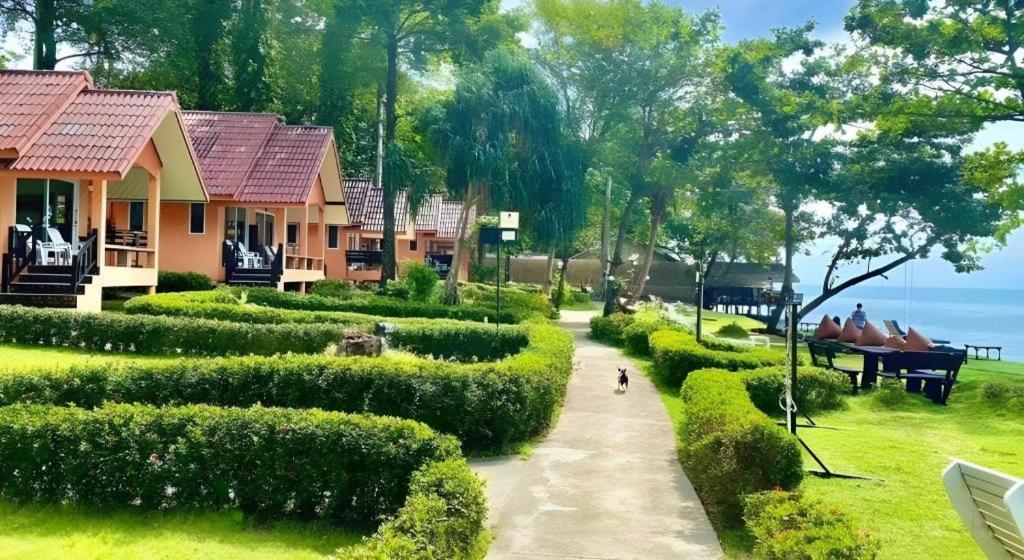 Sea Flower Resort Koh Chang Ngoại thất bức ảnh